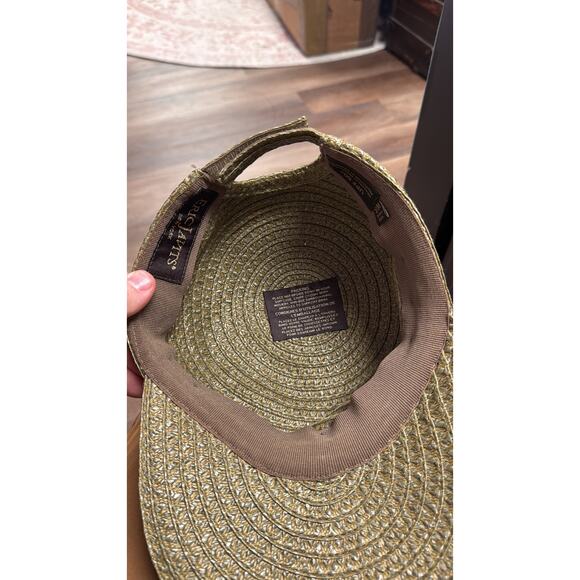 Eric Javits Home Run Straw Baseball Cap – Timeless Style & Sun Protection!